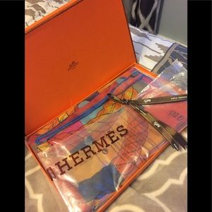 LIMITED EDITION PRINT Hermès Scarf!